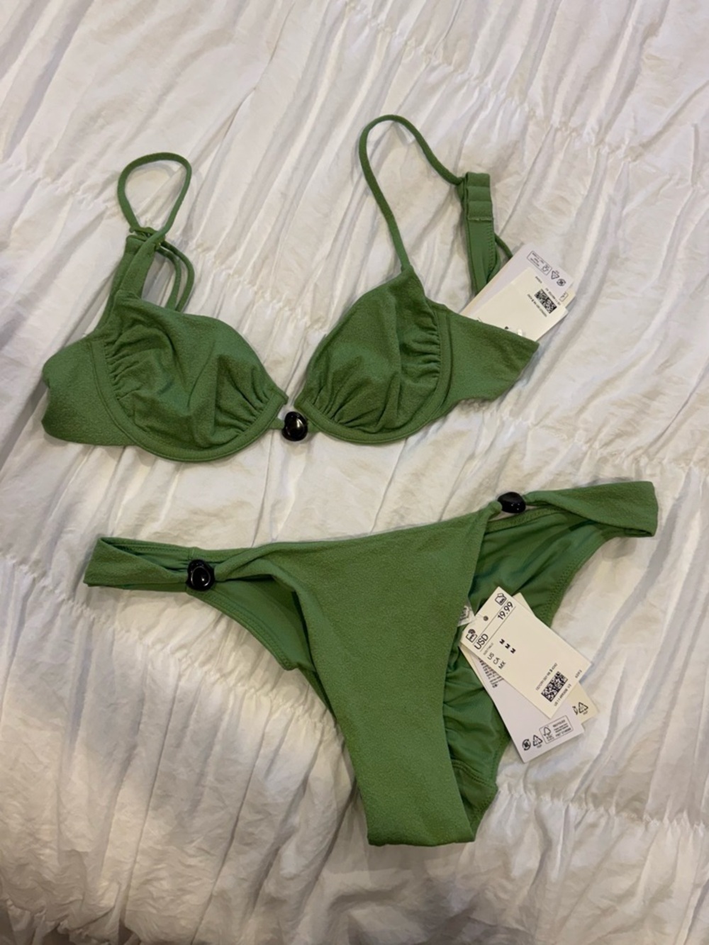 Women's H&M Green Bikini Set - Underwire Top & Low-Rise Bottom